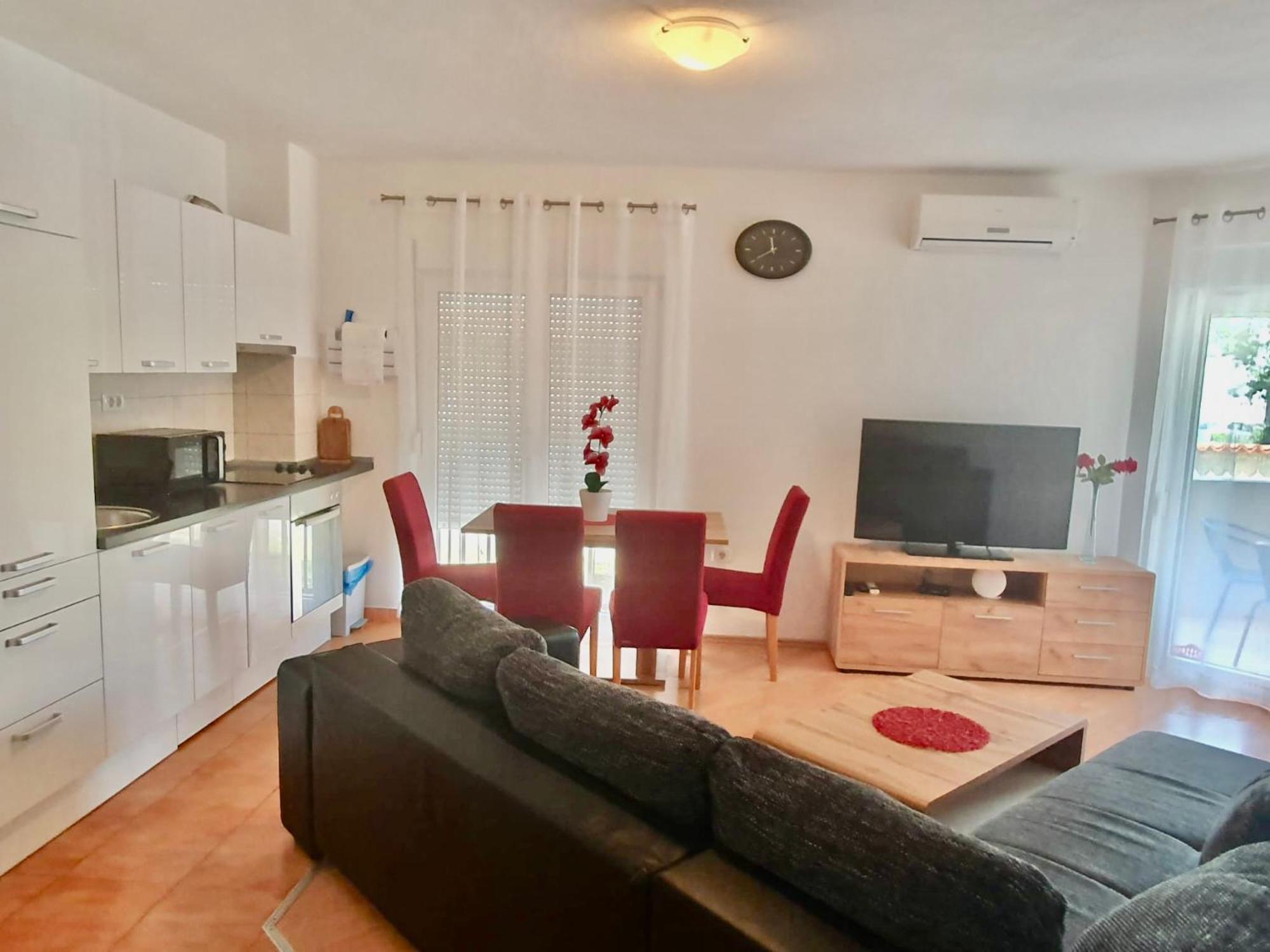 מדולין Apartman Nada *** מראה חיצוני תמונה